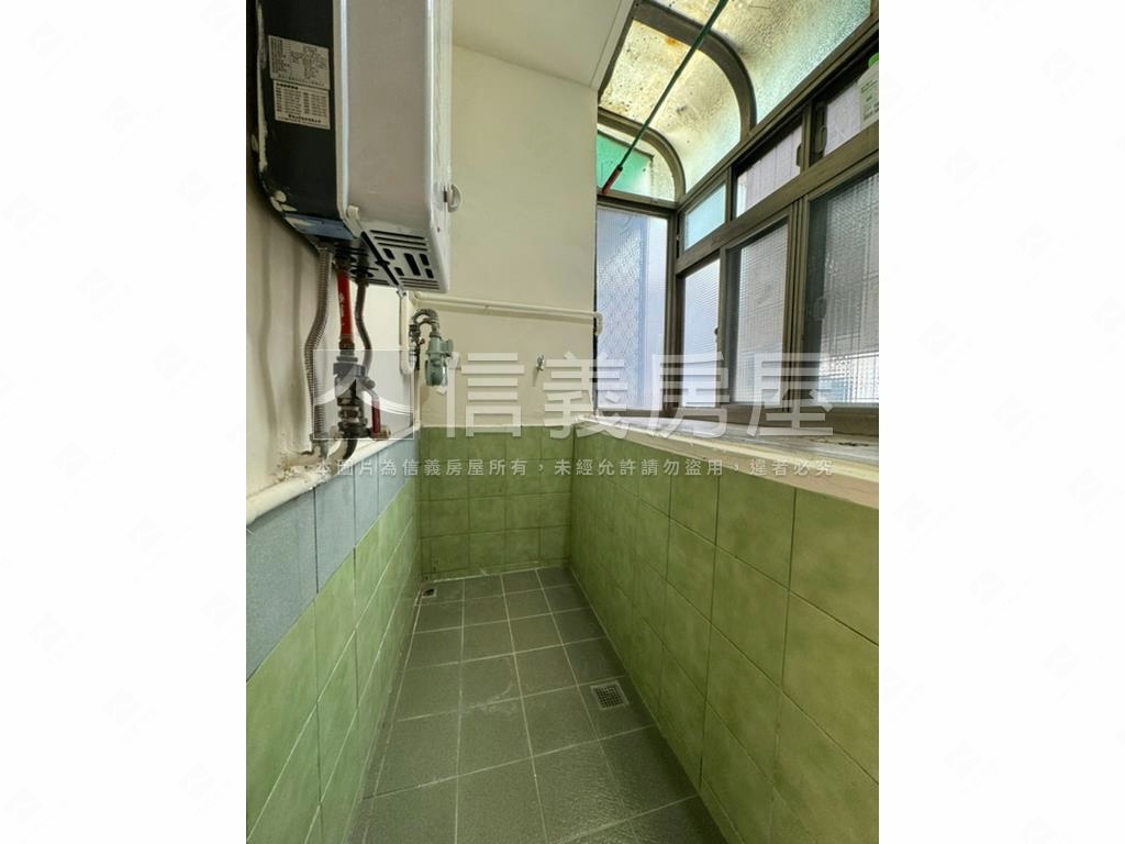 屋主誠售！公寓３房房屋室內格局與周邊環境