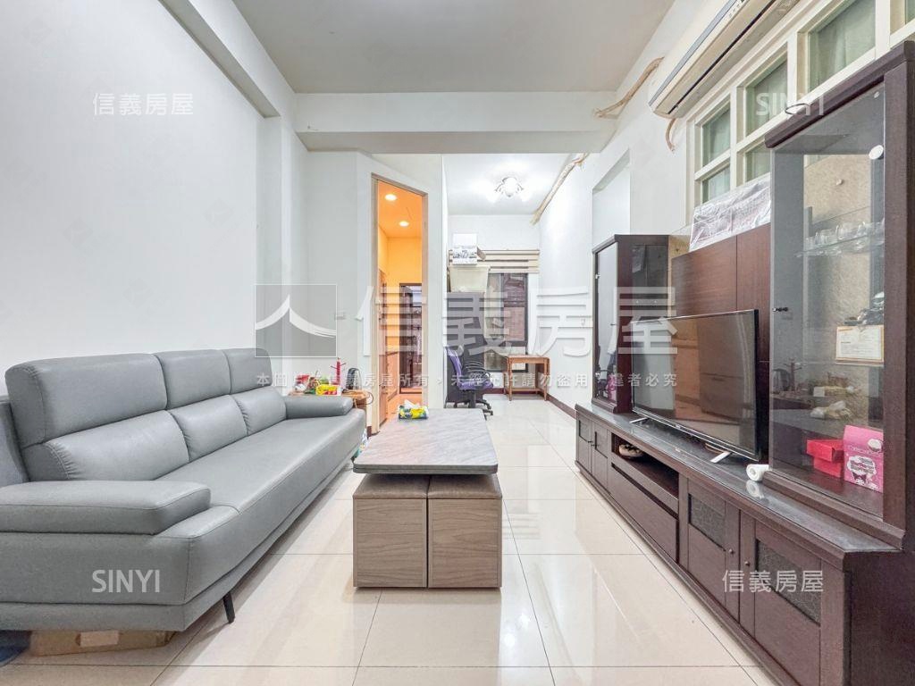 巴黎時尚年輕電梯兩房房屋室內格局與周邊環境