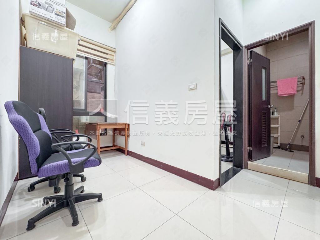 巴黎時尚年輕電梯兩房房屋室內格局與周邊環境