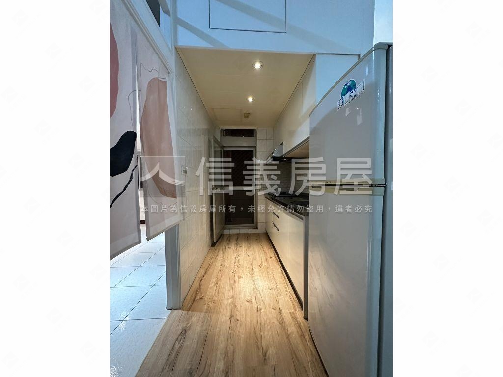 工學商圈★美兩房＋車位★房屋室內格局與周邊環境