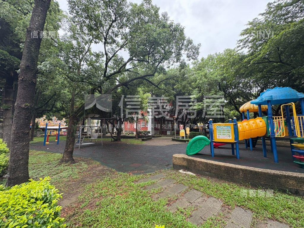 近林森國小。低總價店面房屋室內格局與周邊環境