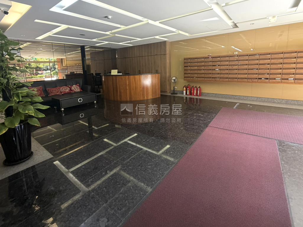 稀有★敦南紅樓★附車位房屋室內格局與周邊環境