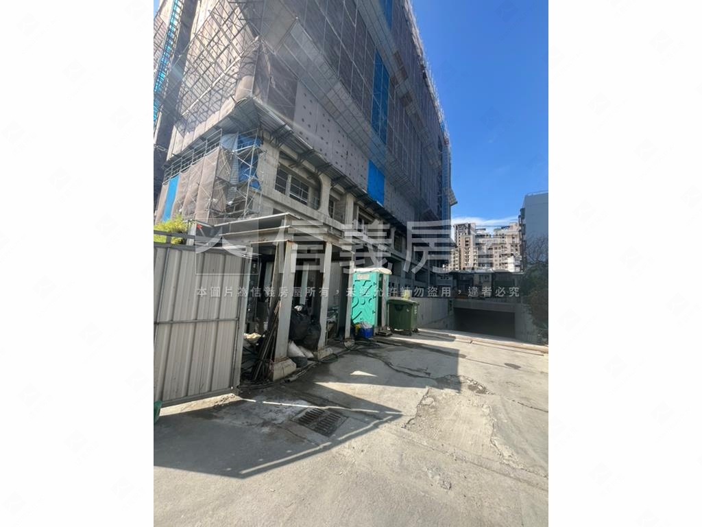 達麗冶翠兩房兩衛帝王戶房屋室內格局與周邊環境