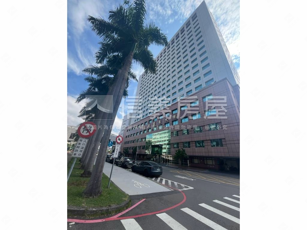 達麗冶翠兩房兩衛帝王戶房屋室內格局與周邊環境
