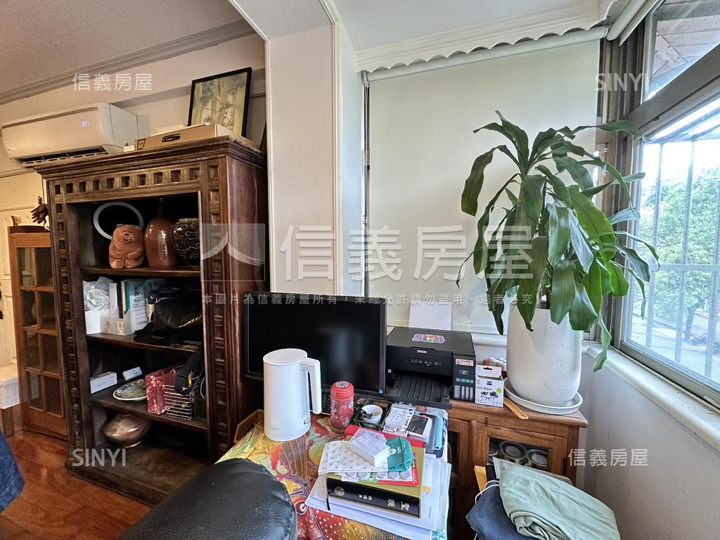 正面仁愛公園稀有美寓房屋室內格局與周邊環境