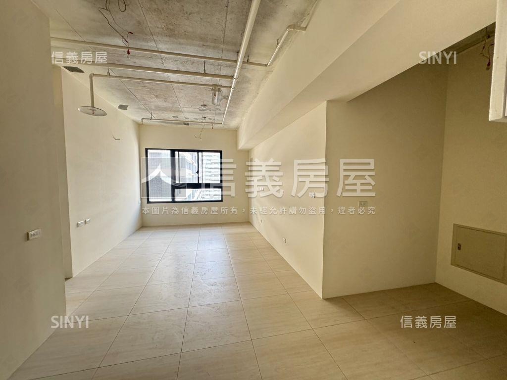 綠海都心高樓兩房平車房屋室內格局與周邊環境