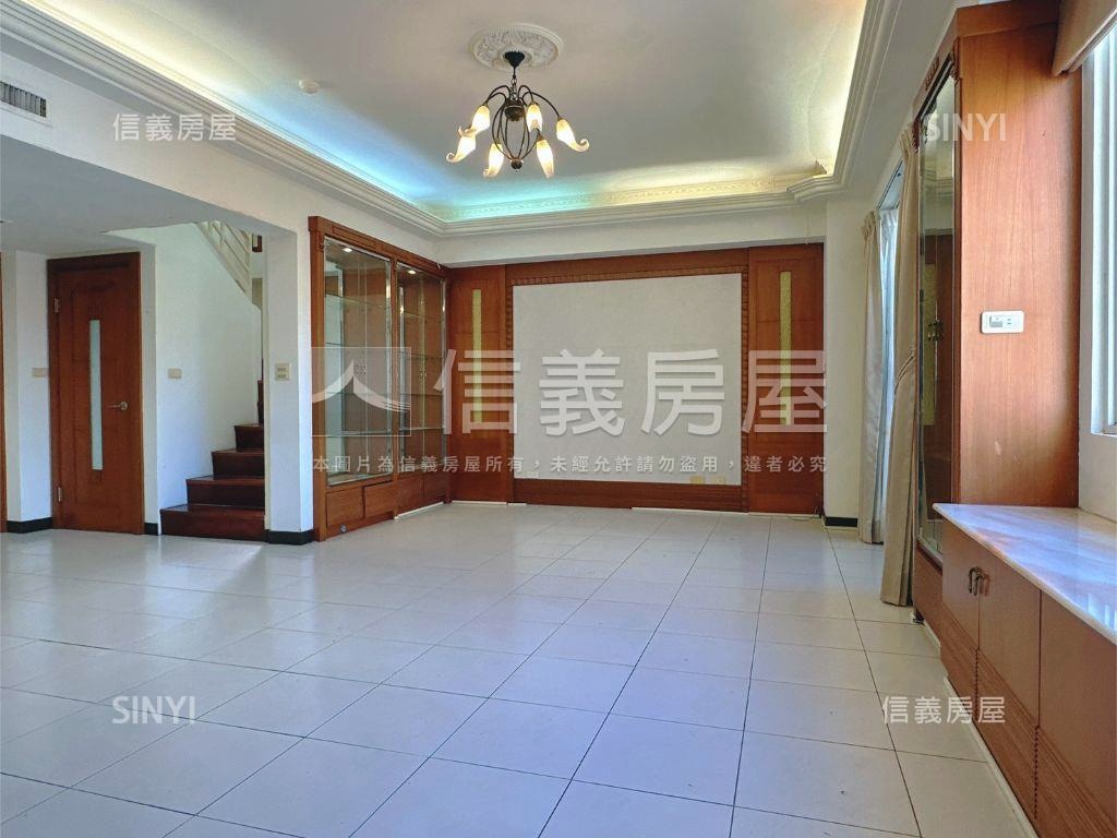 明水路稀有高樓露臺戶房屋室內格局與周邊環境