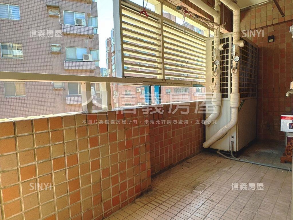 明水路稀有高樓露臺戶房屋室內格局與周邊環境