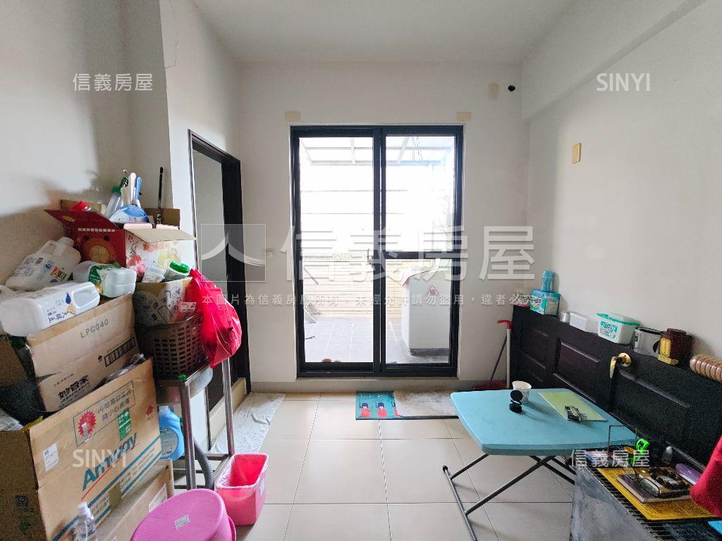 頂新特區正街車墅房屋室內格局與周邊環境