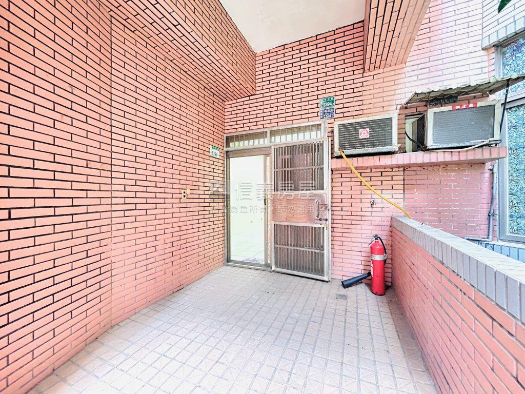 未來捷運站一樓美居房屋室內格局與周邊環境
