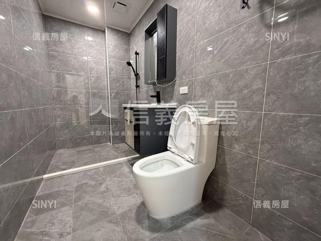 西區重新整理透天房屋室內格局與周邊環境