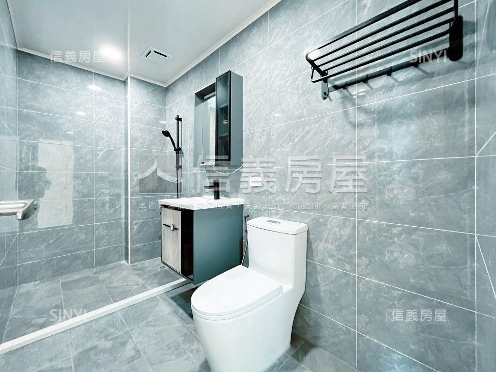 西區重新整理透天房屋室內格局與周邊環境