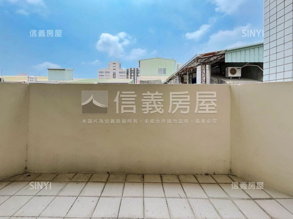 西區重新整理透天房屋室內格局與周邊環境