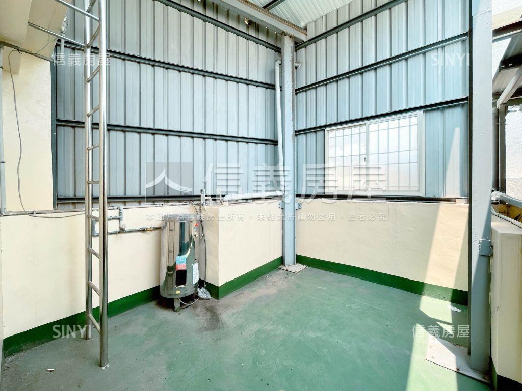 西區重新整理透天房屋室內格局與周邊環境