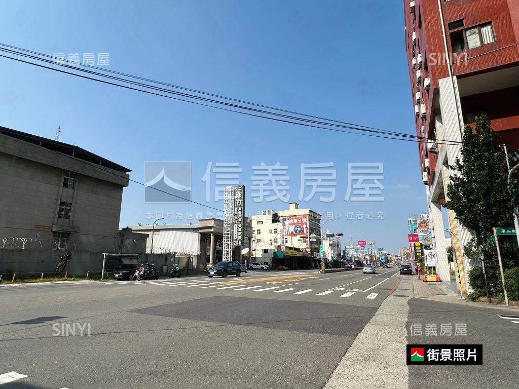 華興街挑高面寬收租店霸房屋室內格局與周邊環境