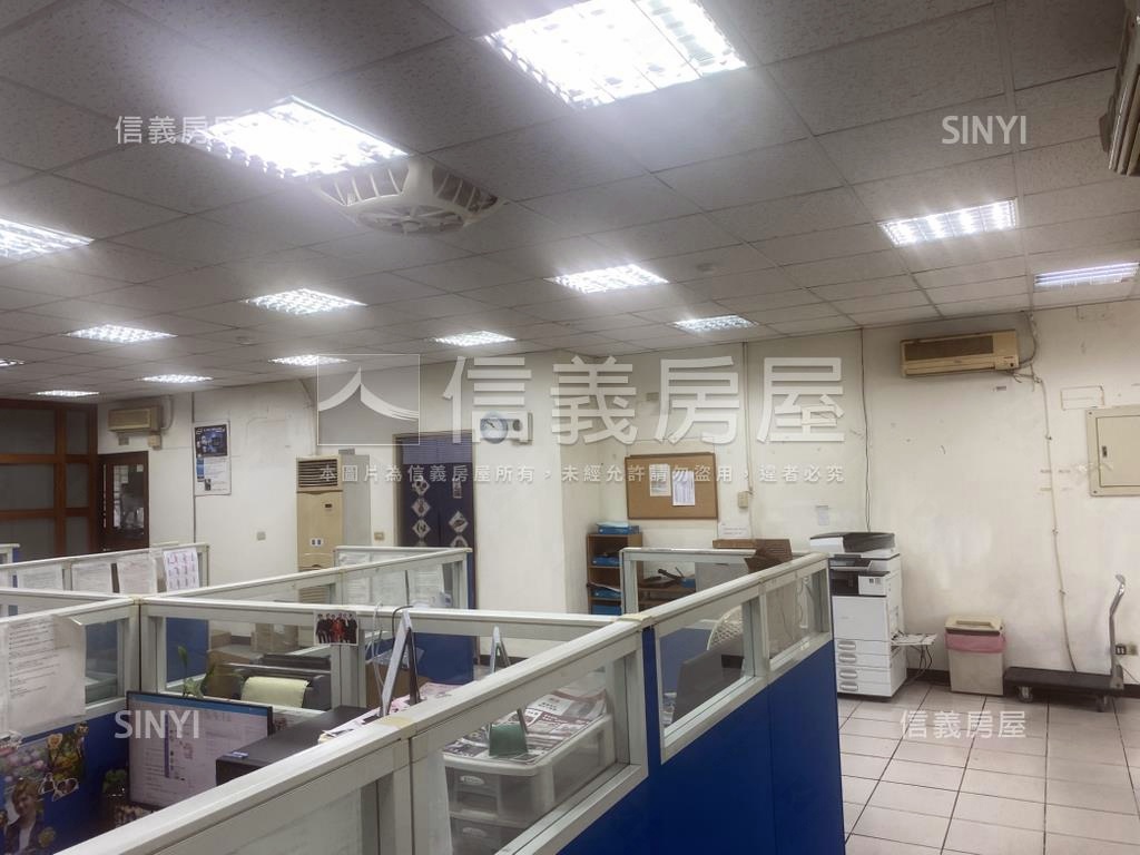 阿姆斯壯企業總部房屋室內格局與周邊環境