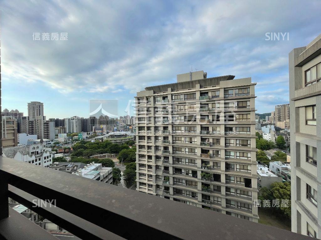 富源翰林苑外棟採光美三房房屋室內格局與周邊環境