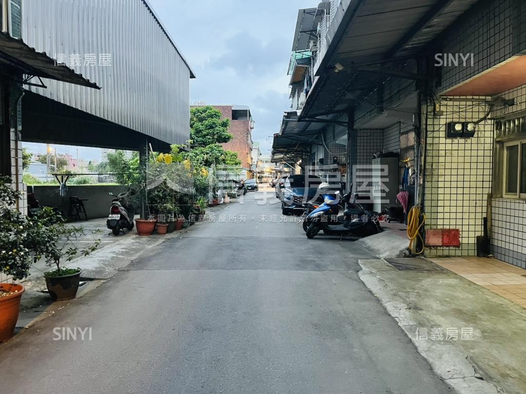 後站國產朝南方便停車透天房屋室內格局與周邊環境