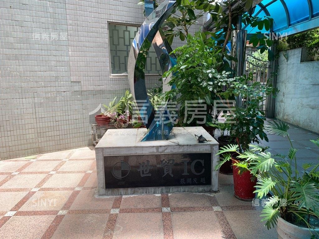 世貿ＩＣ小坪數辦公車位房屋室內格局與周邊環境