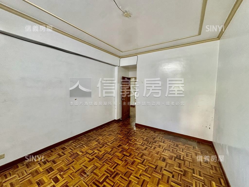 ＜專任＞面公園靜巷三房房屋室內格局與周邊環境