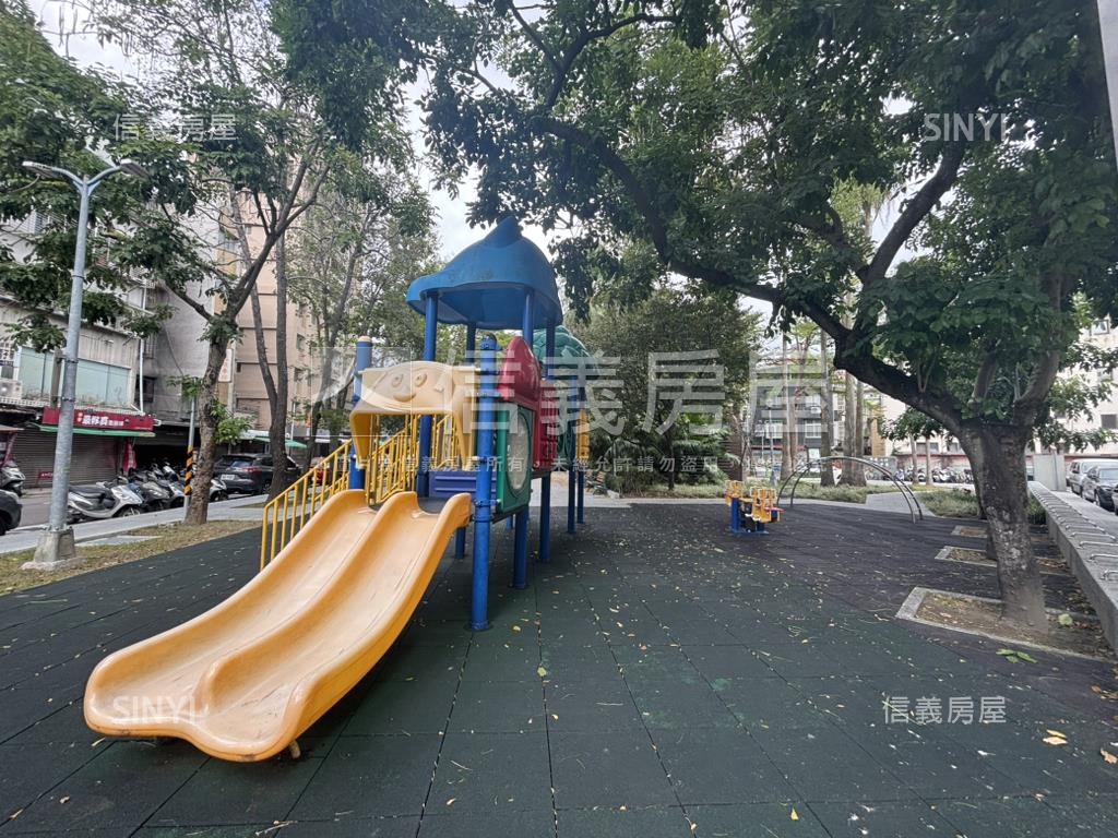 ＜專任＞面公園靜巷三房房屋室內格局與周邊環境