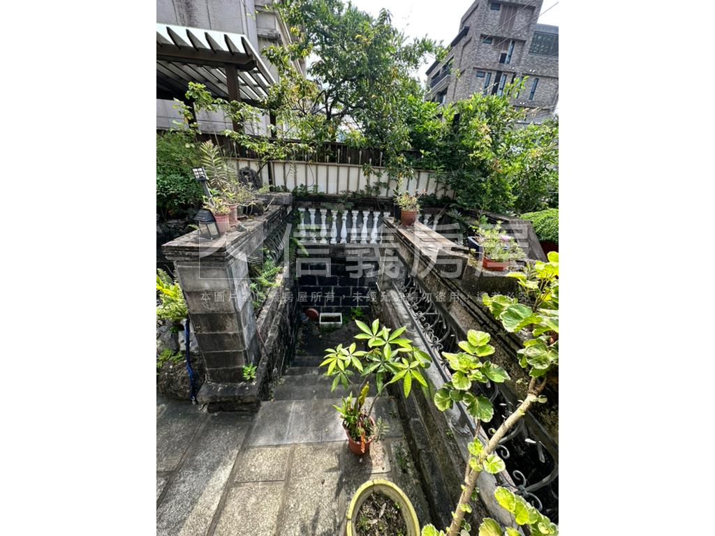 【別墅】薇閣車庫庭院房屋室內格局與周邊環境