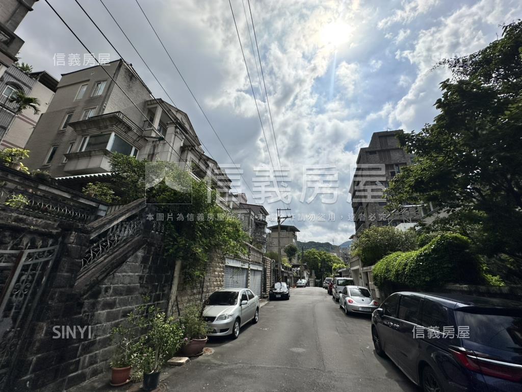 【別墅】薇閣車庫庭院房屋室內格局與周邊環境