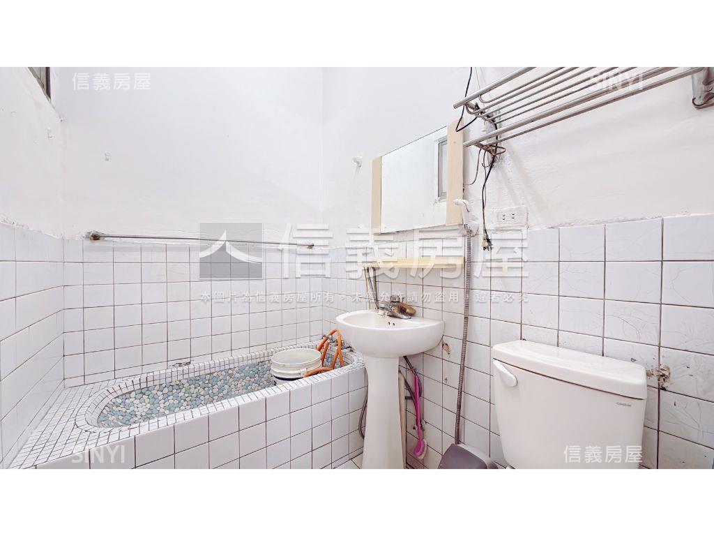 專任水湳中平路日式平房房屋室內格局與周邊環境