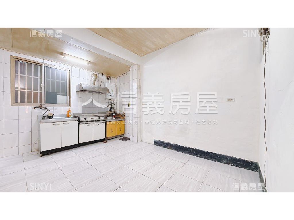 專任水湳中平路日式平房房屋室內格局與周邊環境