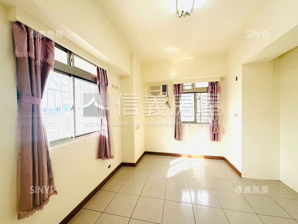 龍鎮電梯·高樓景觀房房屋室內格局與周邊環境