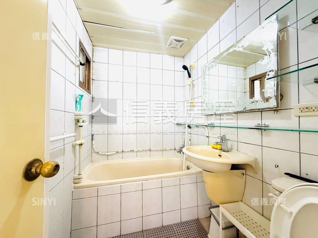 龍鎮電梯·高樓景觀房房屋室內格局與周邊環境