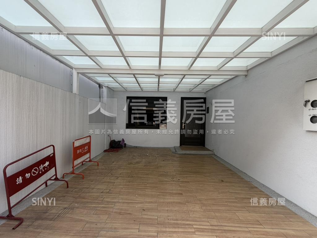 近秀傳全新整理透天房屋室內格局與周邊環境