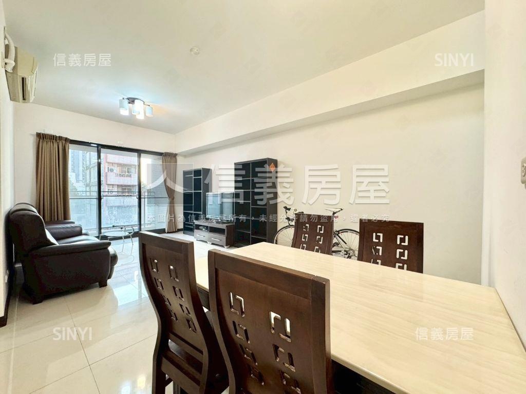 興大湛優質三房雙車位房屋室內格局與周邊環境