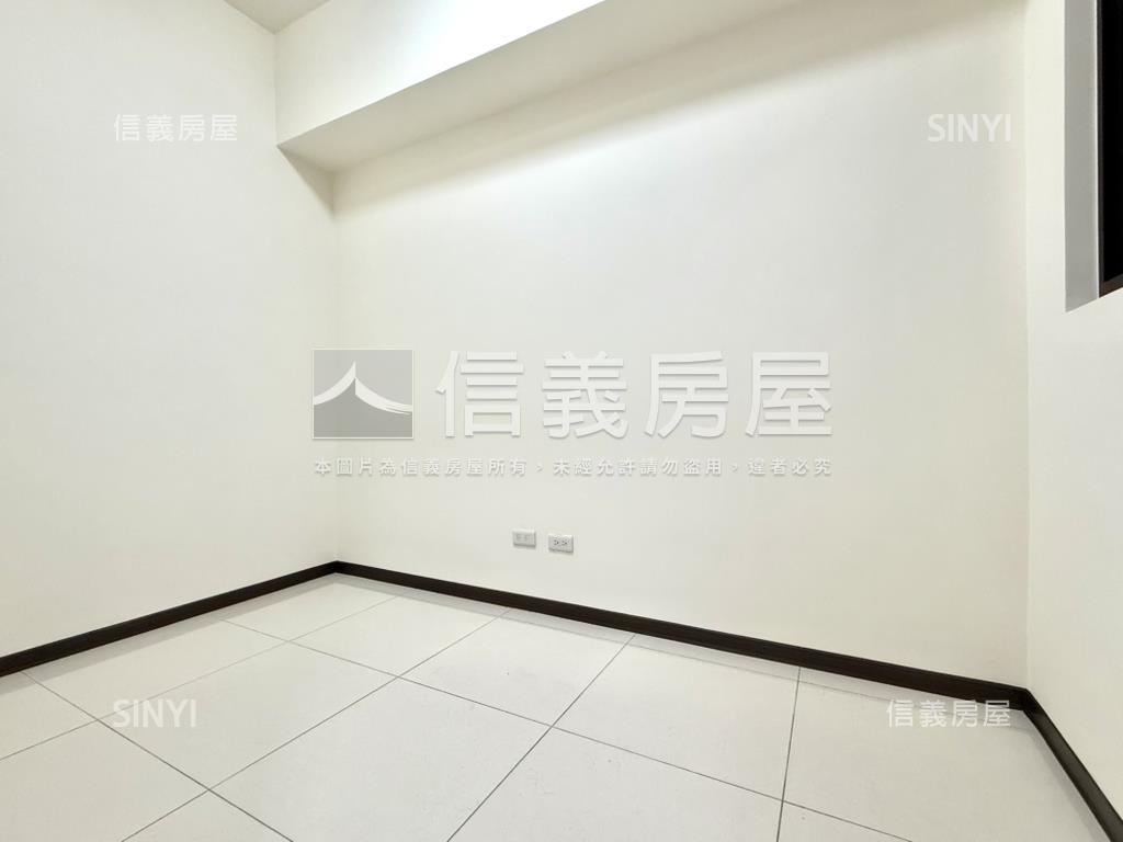 築康安安精美電梯２房房屋室內格局與周邊環境