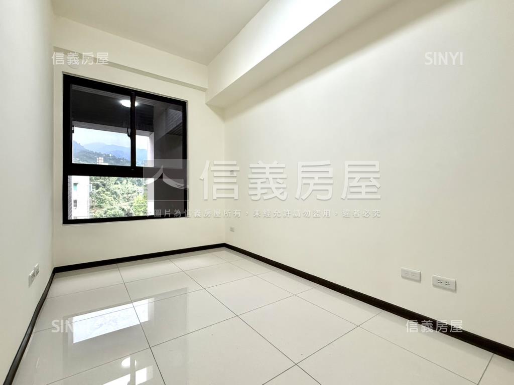 築康安安精美電梯２房房屋室內格局與周邊環境