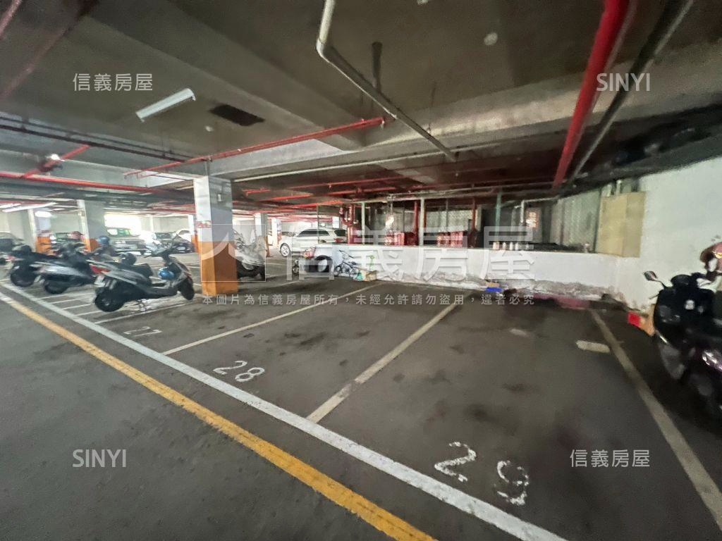 ★羅馬山莊★四房車位房屋室內格局與周邊環境