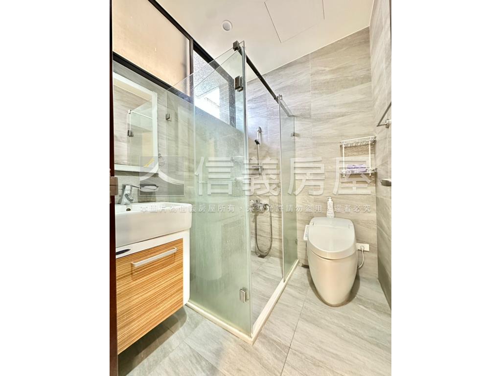 屋豊香＊挑高兩房＊雙衛浴房屋室內格局與周邊環境