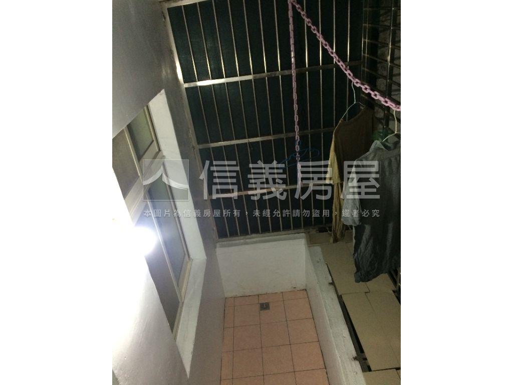 龍興黃金收租公寓房屋室內格局與周邊環境