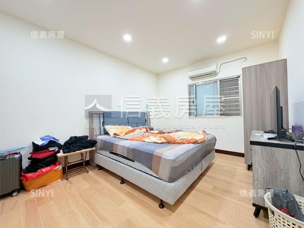 五甲商圈漂亮透天房屋室內格局與周邊環境