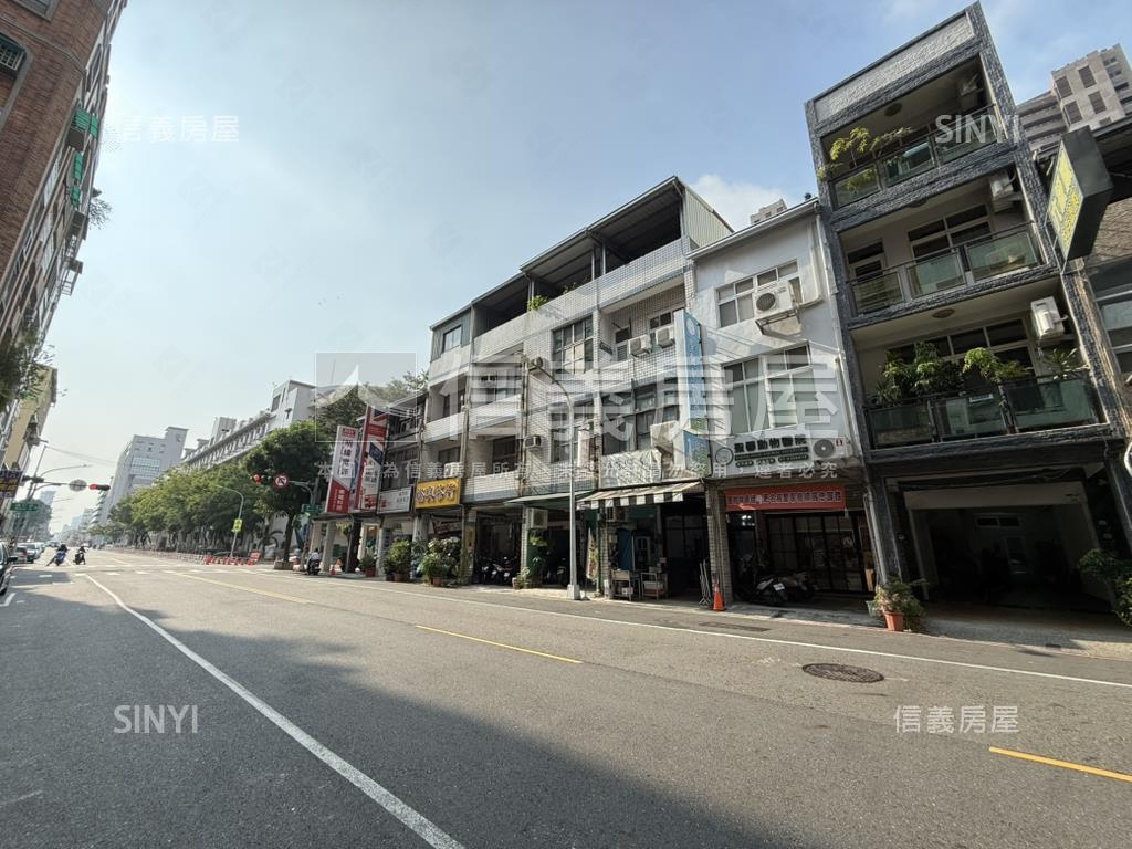 近市政府文化中心騎樓透店房屋室內格局與周邊環境
