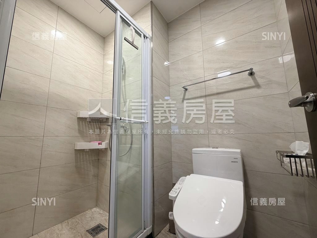 【市政大道】平移車位房屋室內格局與周邊環境