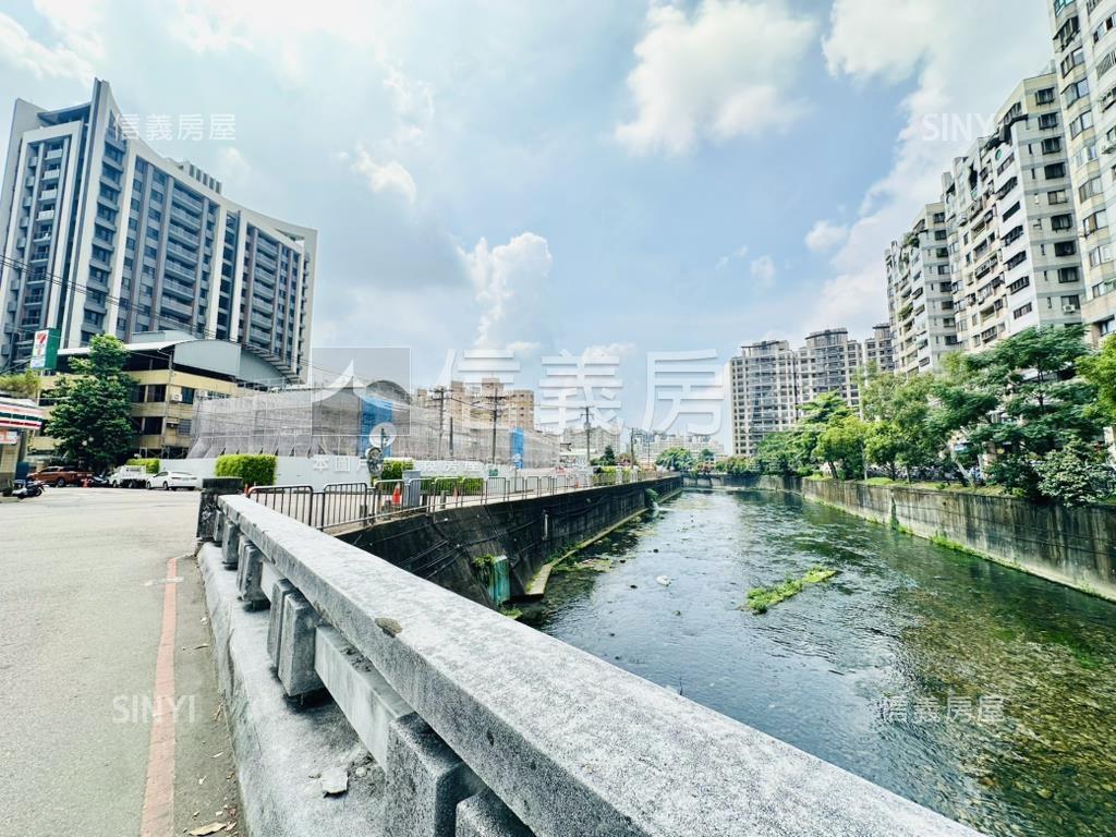 近中山醫全新未住兩房平車房屋室內格局與周邊環境