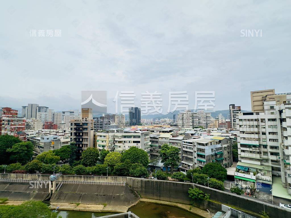 明德敦品三房附車位景觀讚房屋室內格局與周邊環境