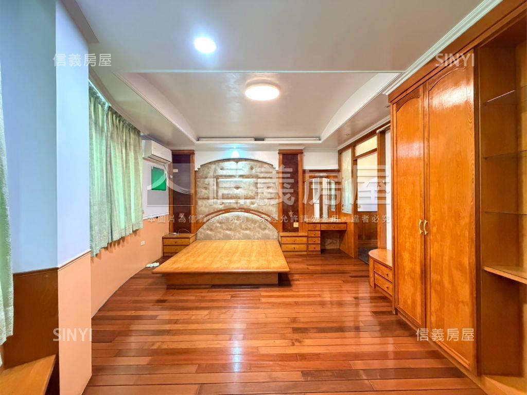 空軍官校協德街上三角窗房屋室內格局與周邊環境