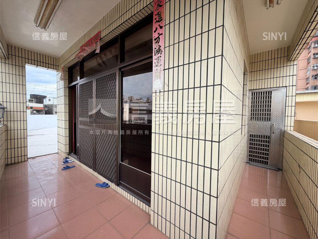 空軍官校協德街上三角窗房屋室內格局與周邊環境