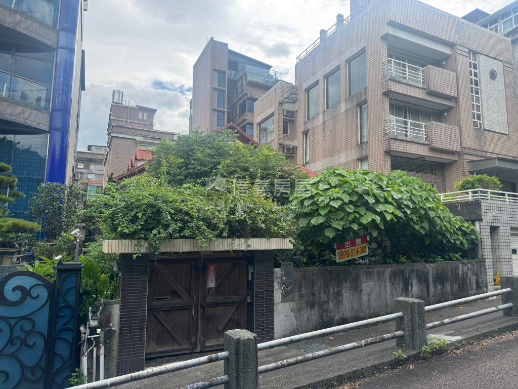 國會面公園獨立地號房屋室內格局與周邊環境