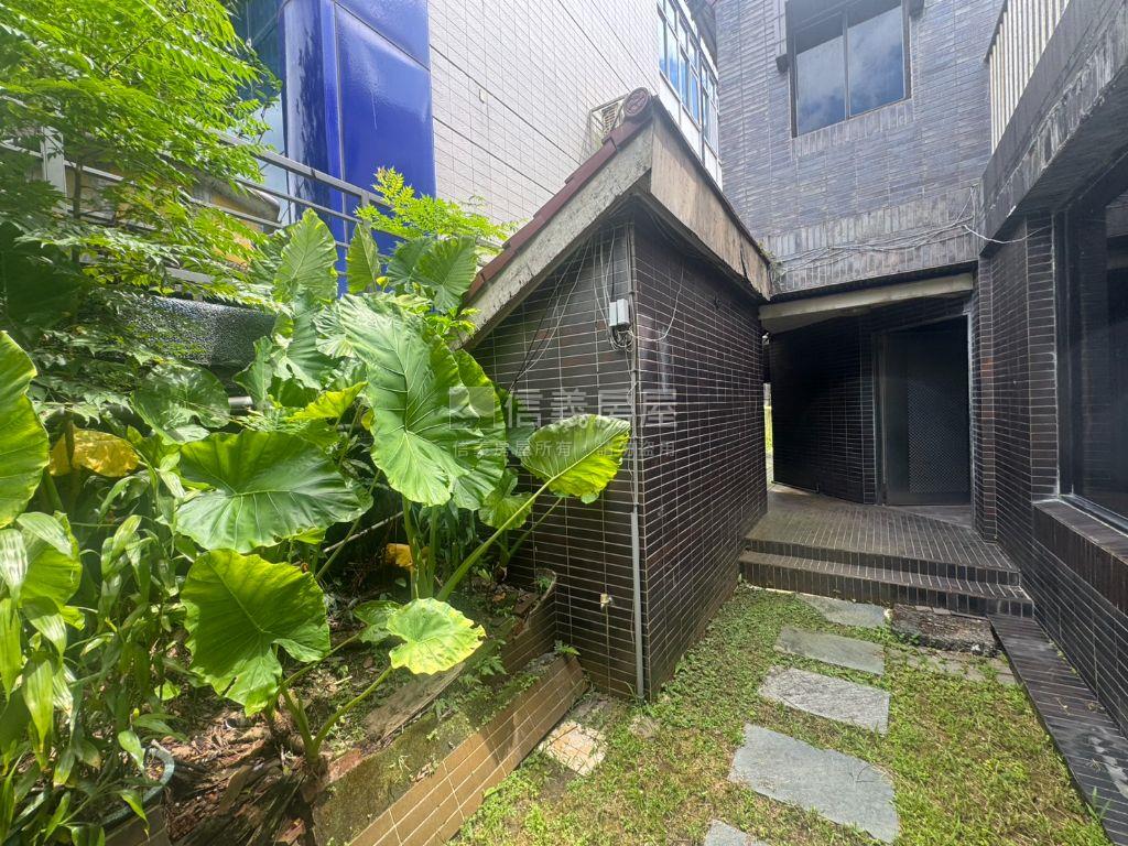 國會面公園獨立地號房屋室內格局與周邊環境