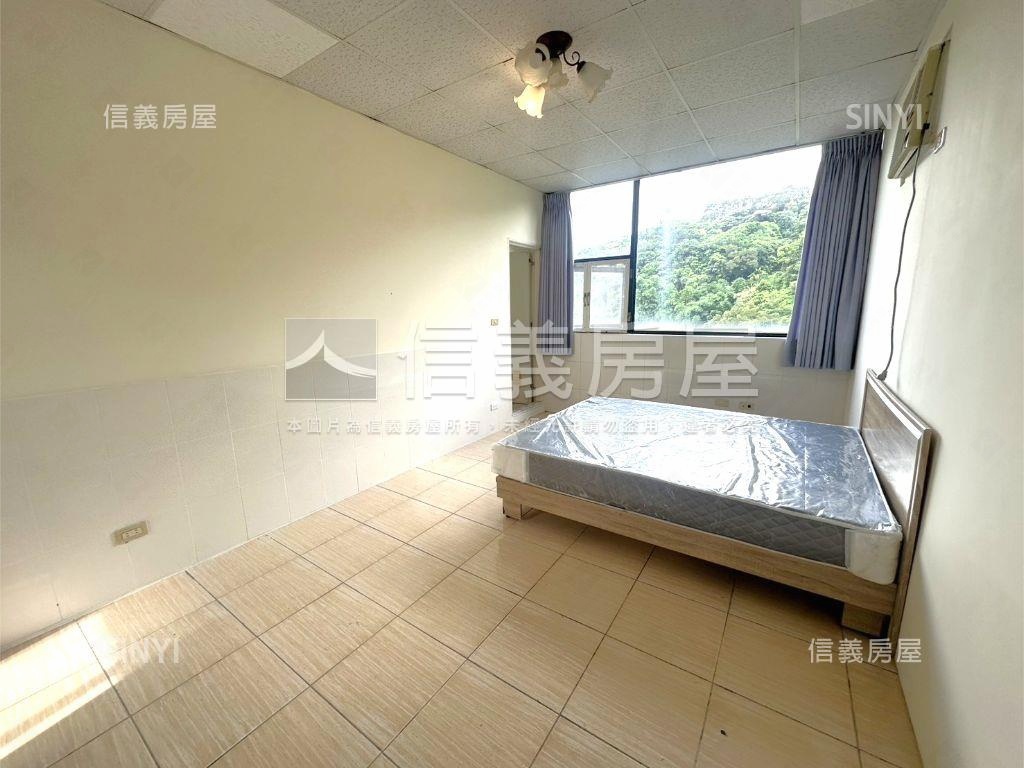 近景文科大收租美屋房屋室內格局與周邊環境