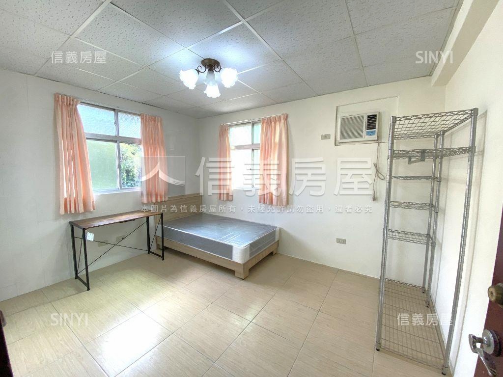 近景文科大收租美屋房屋室內格局與周邊環境