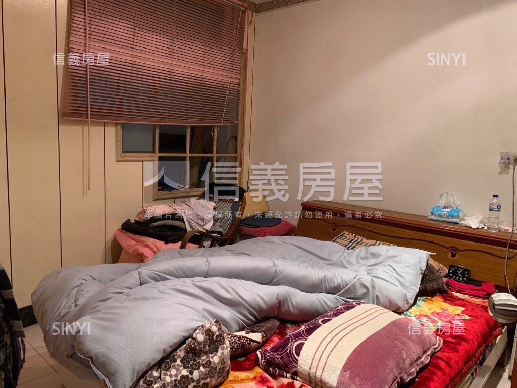 介壽路朝南透店房屋室內格局與周邊環境